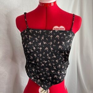 Garage back tie handkerchief top MM102